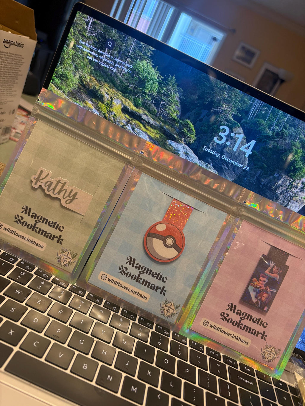 CUSTOM - Magnetic Bookmarks