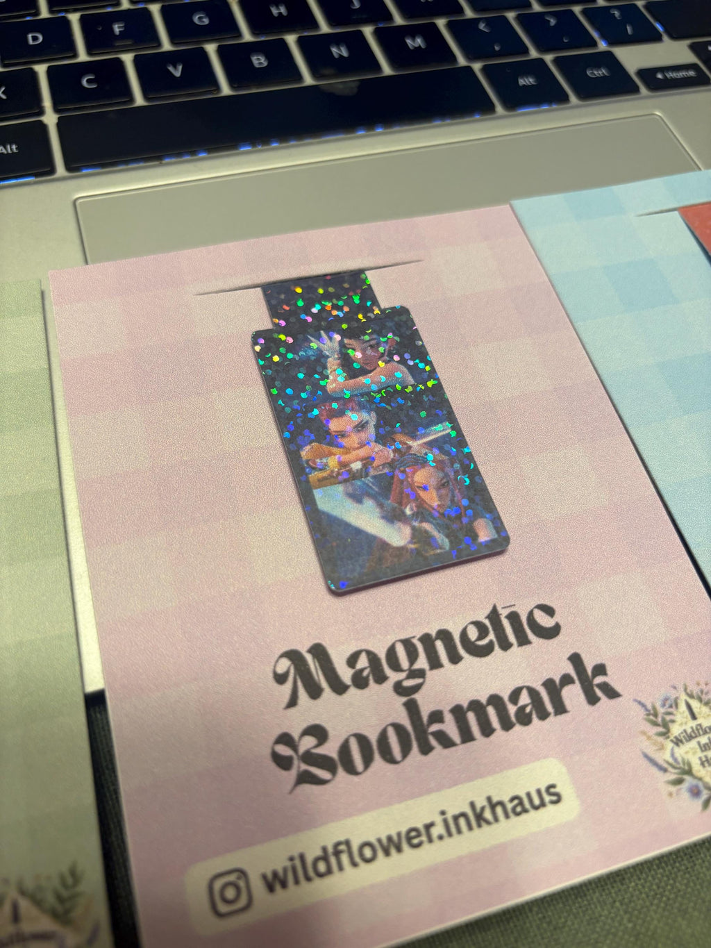 CUSTOM - Magnetic Bookmarks